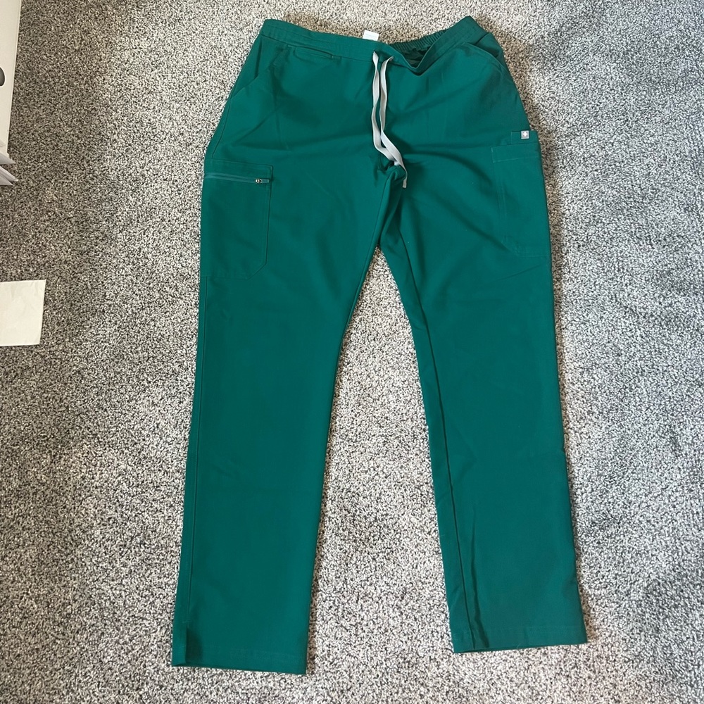 Figs hunter green scrub pants